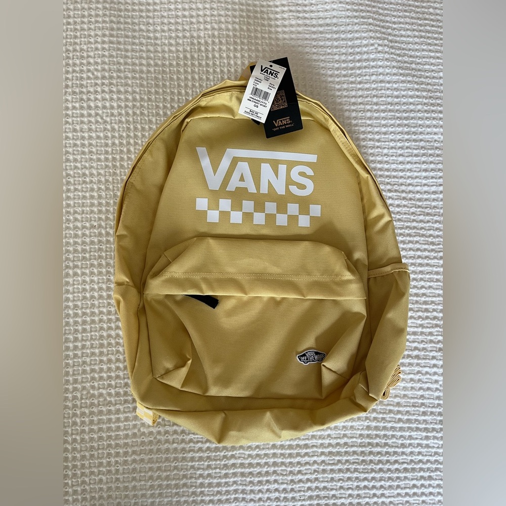 NWT, yellow Vans backpack